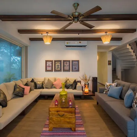 El Lodge By Veo, Stayvista - 3Bhk Villa With Alfresco Dining & Private Pool-2