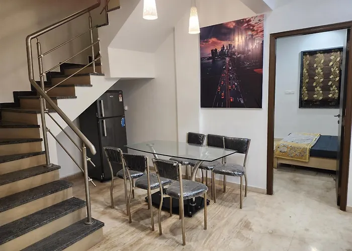 Alpha Villa L Swimming Pool L Bbq I Ac L 3Bhk Lonavala